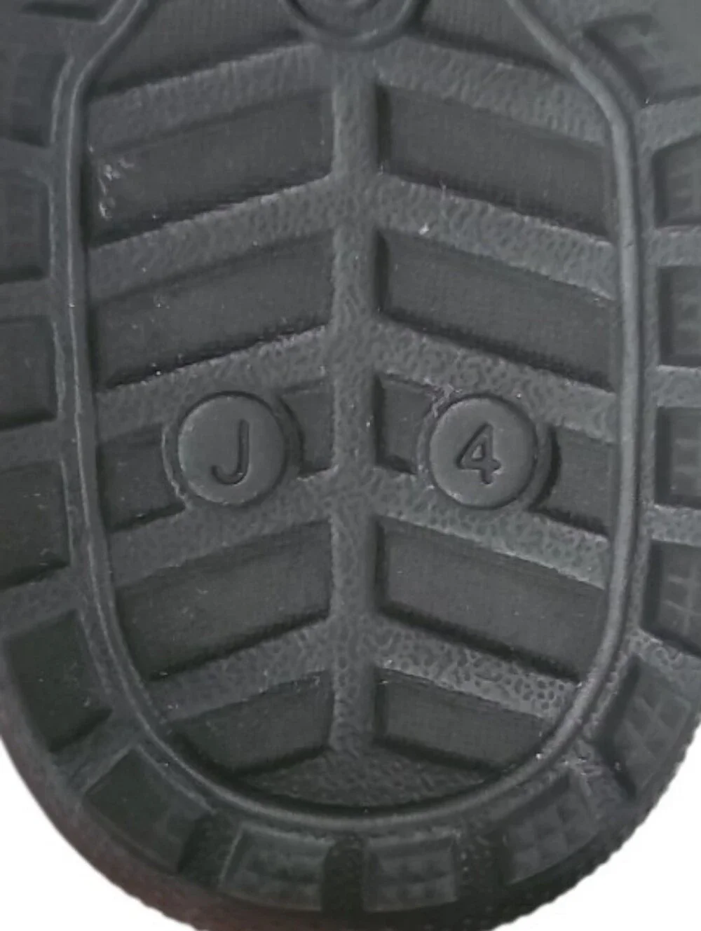Crocs Classic Fuzz Lined Clogs Youth J4 Black Winter Slip On Shoes Cozy Kids